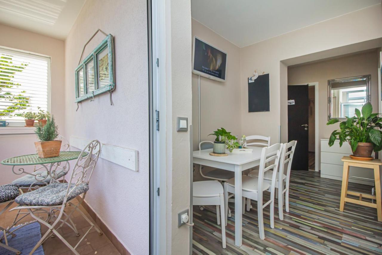 Lunarta Apartments Макарська Екстер'єр фото